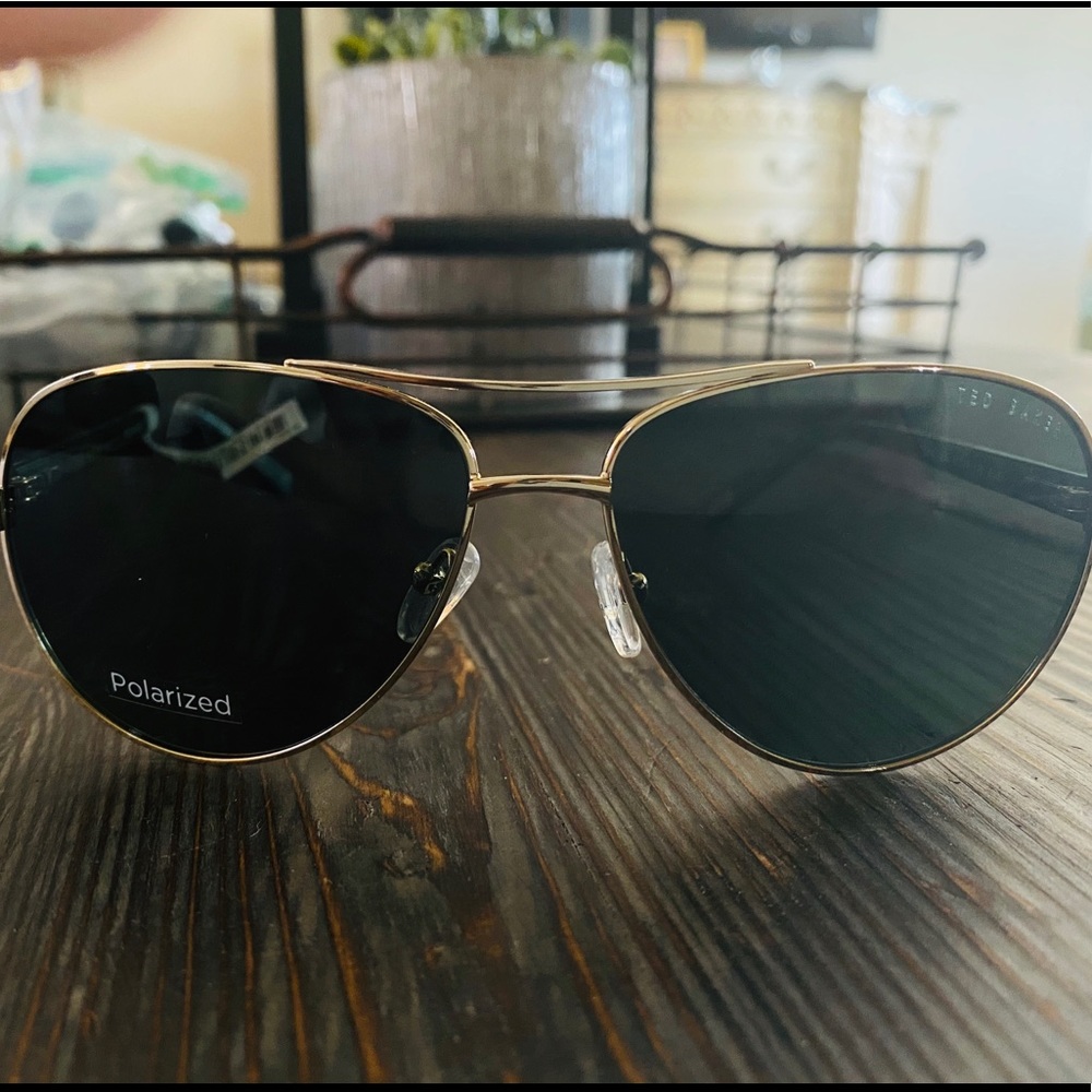 Ted Baker polarized sunglasses new with tags
